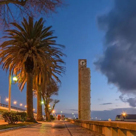 Terrace Bairro Novo By Rent4all * Figueira da Foz