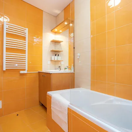 Terrace Bairro Novo By Rent4all Lejlighed